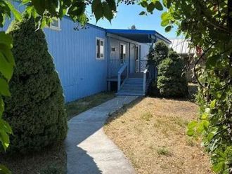 4014 Delaware Avenue Klamath Falls, OR 97603