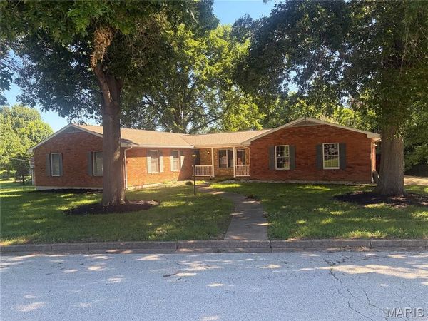 308 Bourbeuse Road , Union, MO 63084