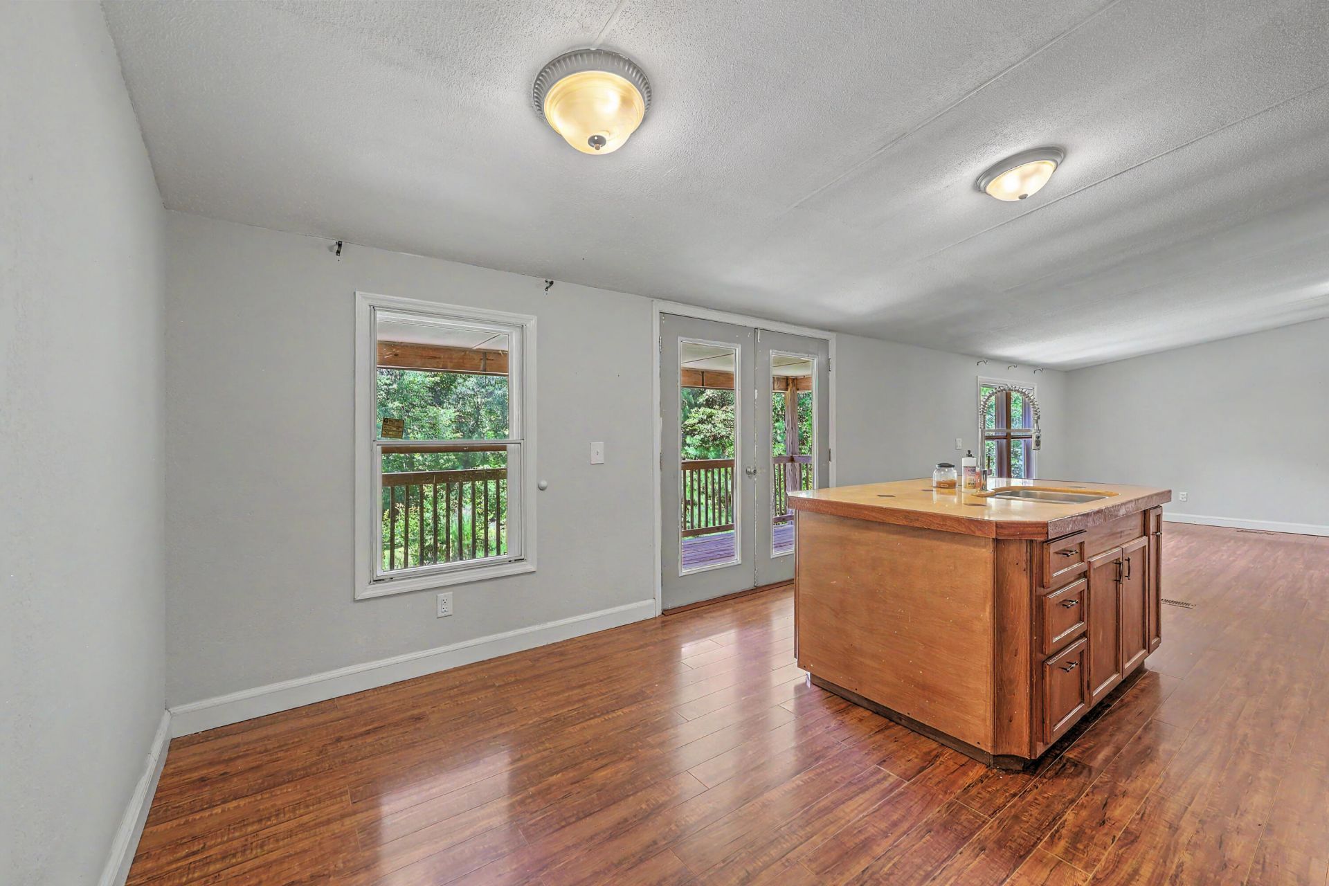3585 Riley Wright Road Photo 7