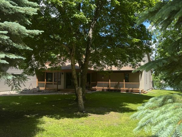 17428 Park Avenue SE, Erskine, MN 56535