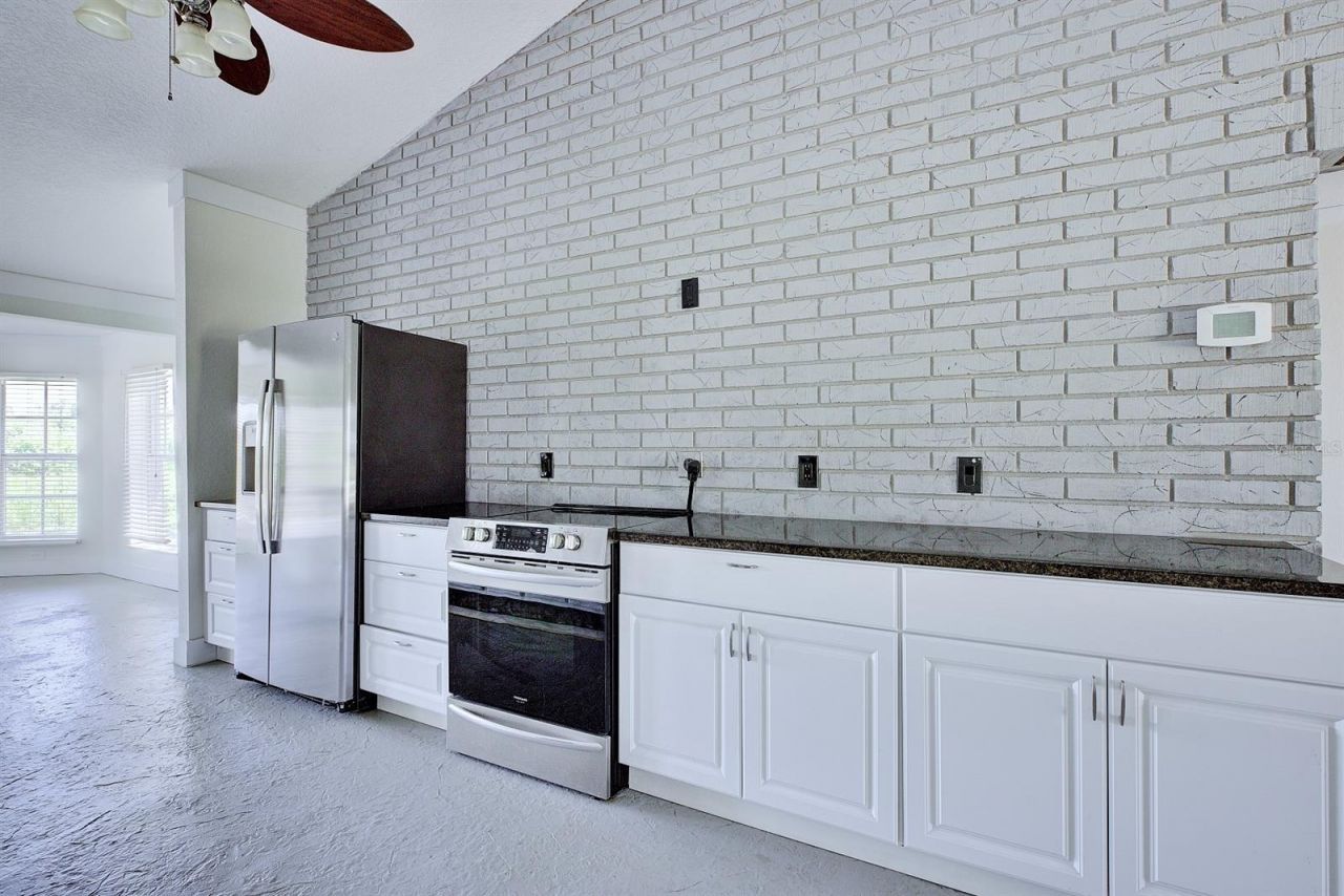 110 Gates Avenue , Lake Placid, FL 33852 Photo