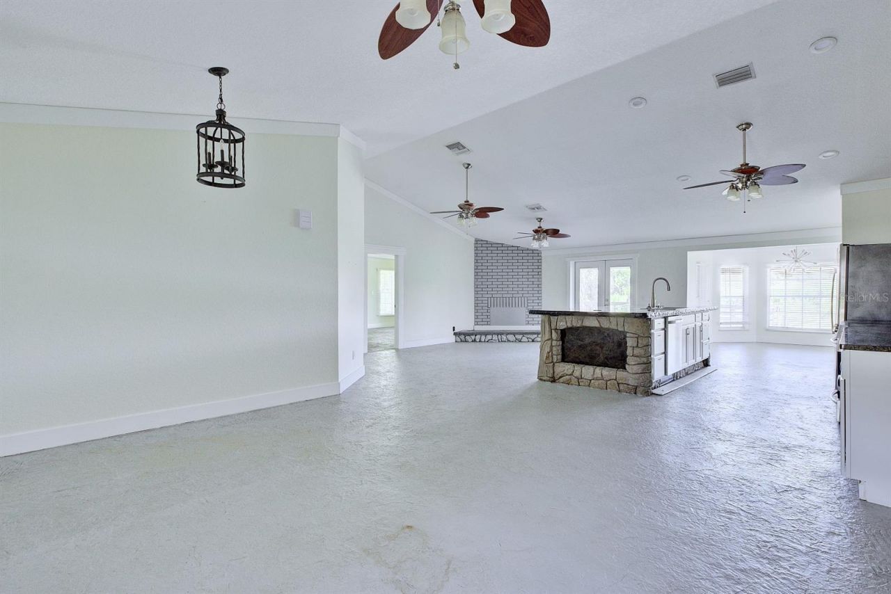 110 Gates Avenue , Lake Placid, FL 33852 Photo