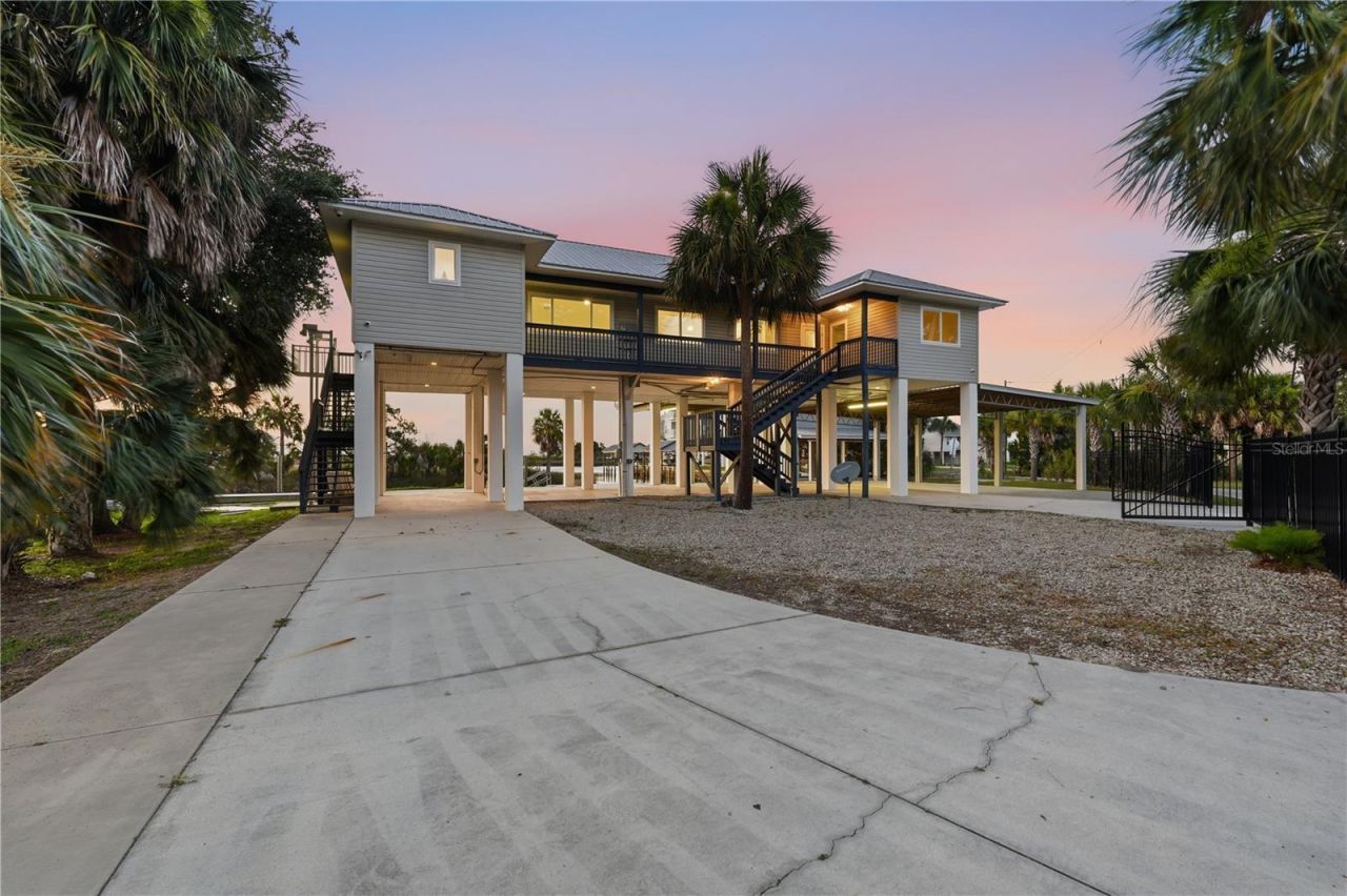 38 SE 195th Street , Suwannee, FL 32692 Photo