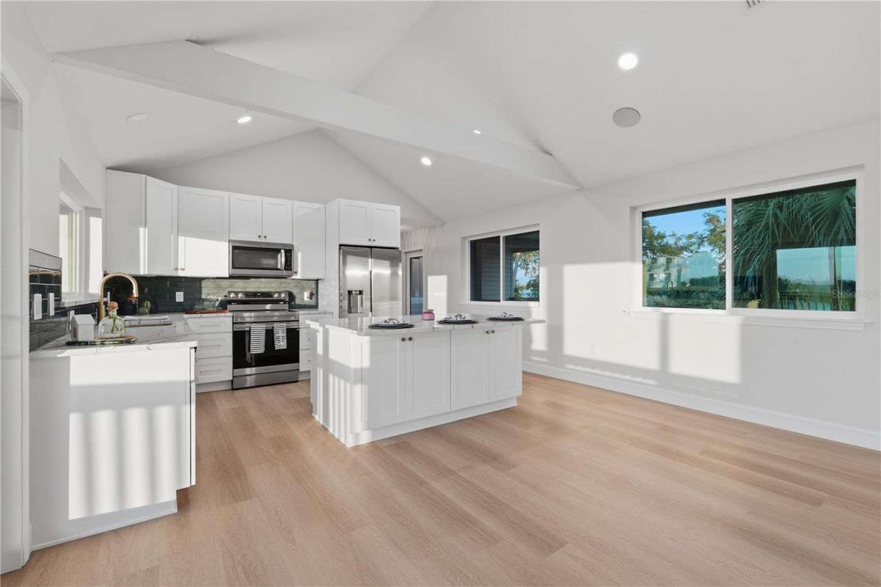 38 SE 195th Street , Suwannee, FL 32692 Photo