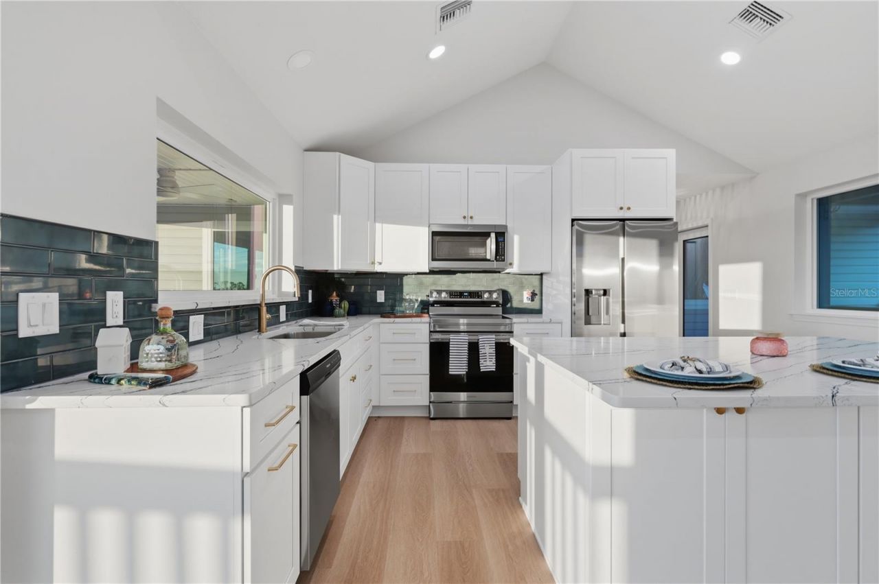 38 SE 195th Street , Suwannee, FL 32692 Photo