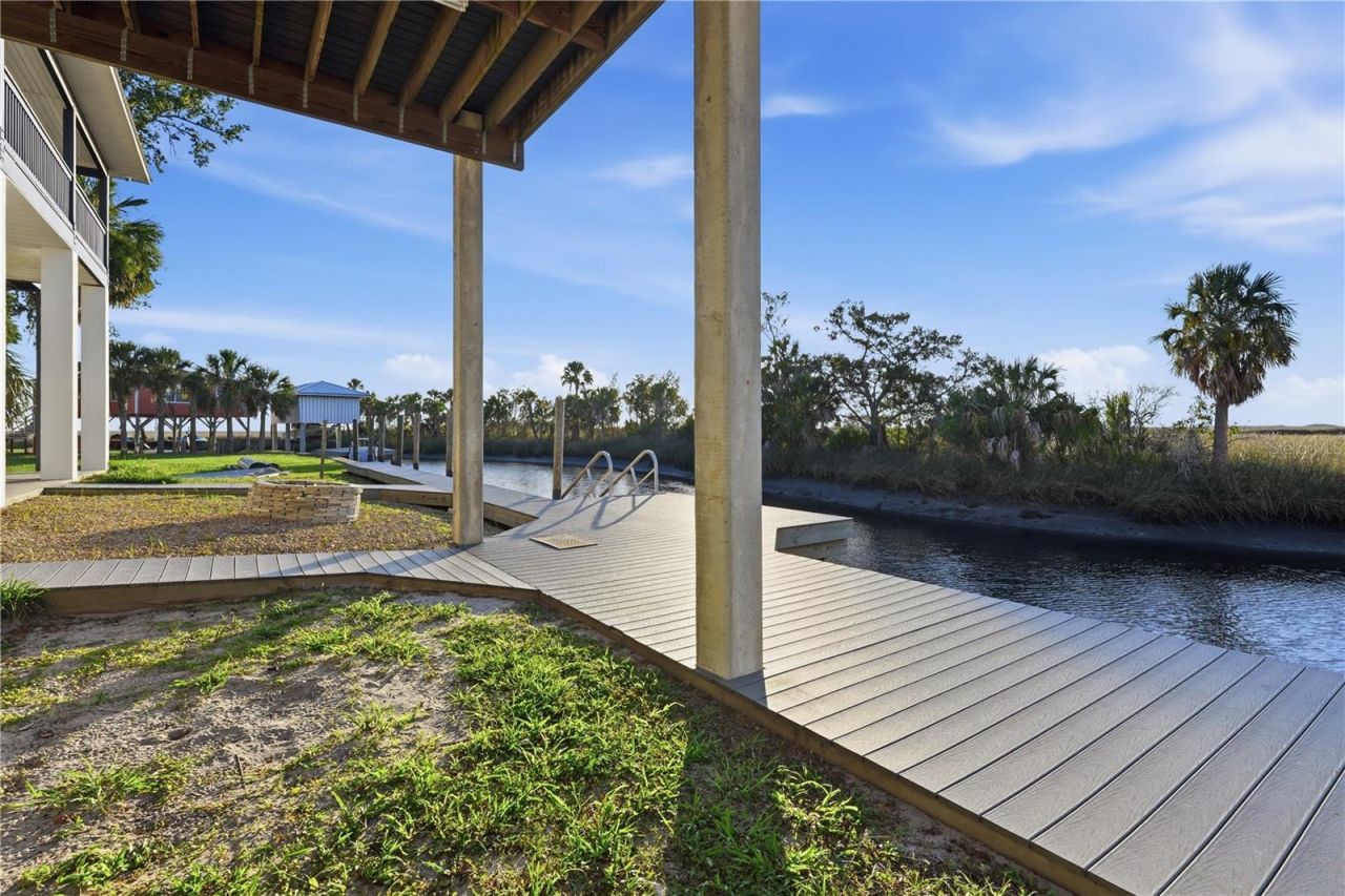 38 SE 195th Street , Suwannee, FL 32692 Photo