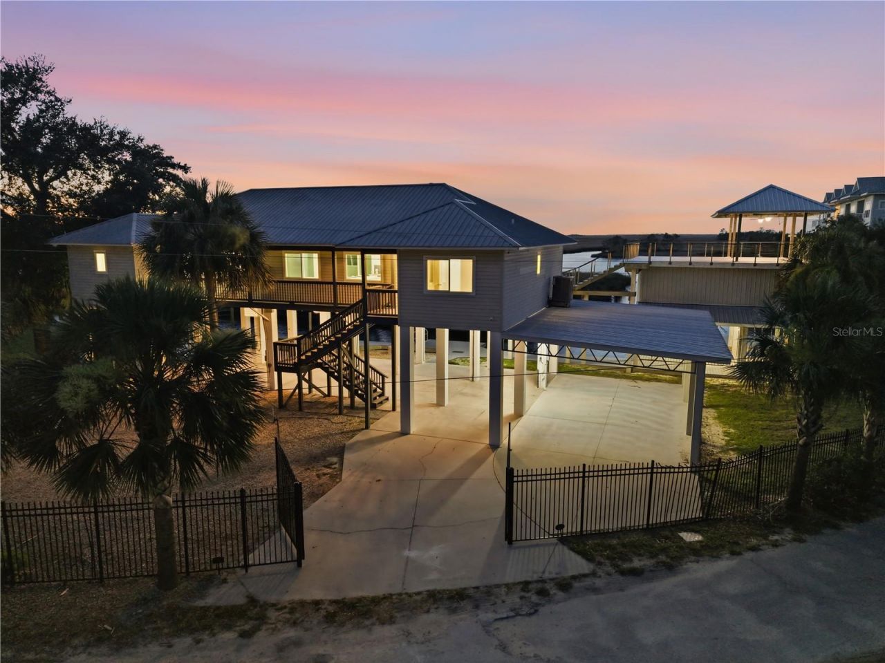 38 SE 195th Street , Suwannee, FL 32692 Photo