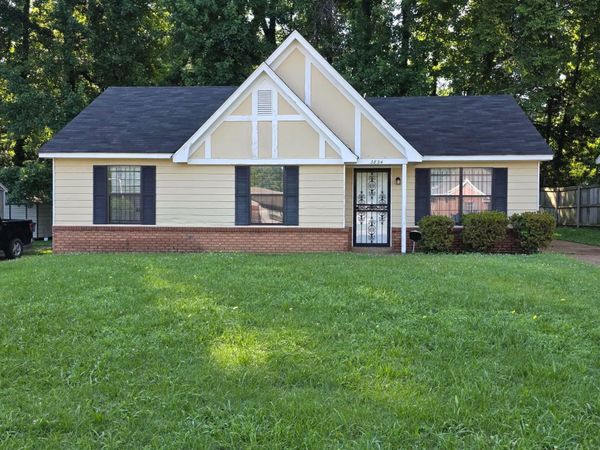 3834 WINDERMERE DR, Memphis, TN 38128