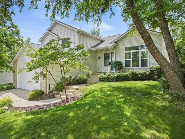 10 Byars Circle, Madison, WI 53719
