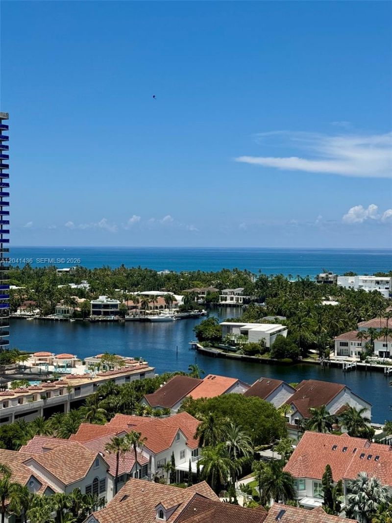 19500 Turnberry Way, Unit 15F, Aventura, FL 33180 Photo