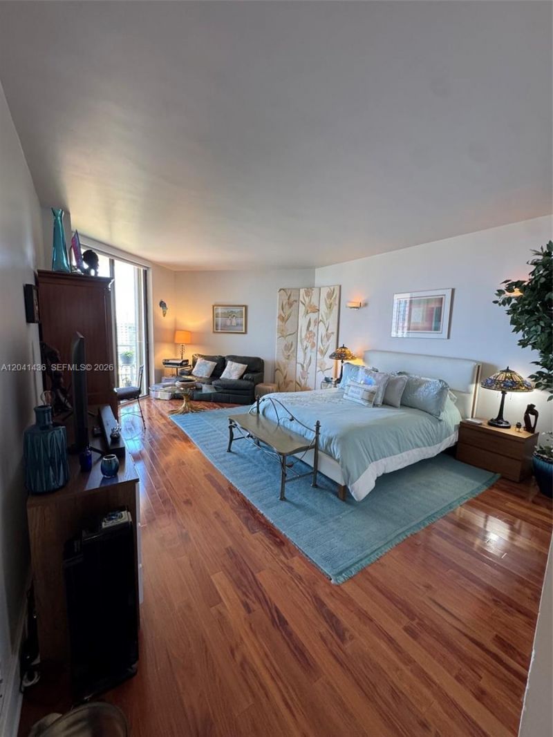 19500 Turnberry Way, Unit 15F, Aventura, FL 33180 Photo