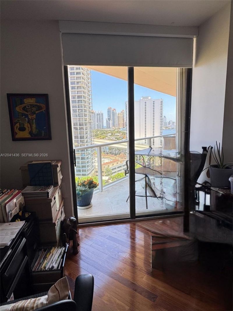 19500 Turnberry Way, Unit 15F, Aventura, FL 33180 Photo