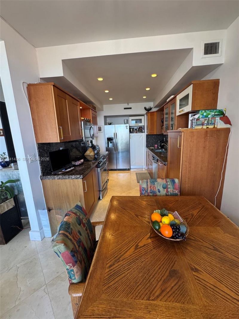 19500 Turnberry Way, Unit 15F, Aventura, FL 33180 Photo