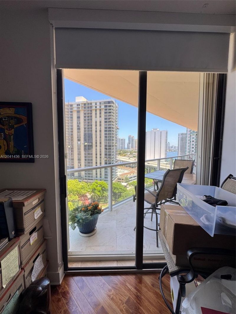 19500 Turnberry Way, Unit 15F, Aventura, FL 33180 Photo