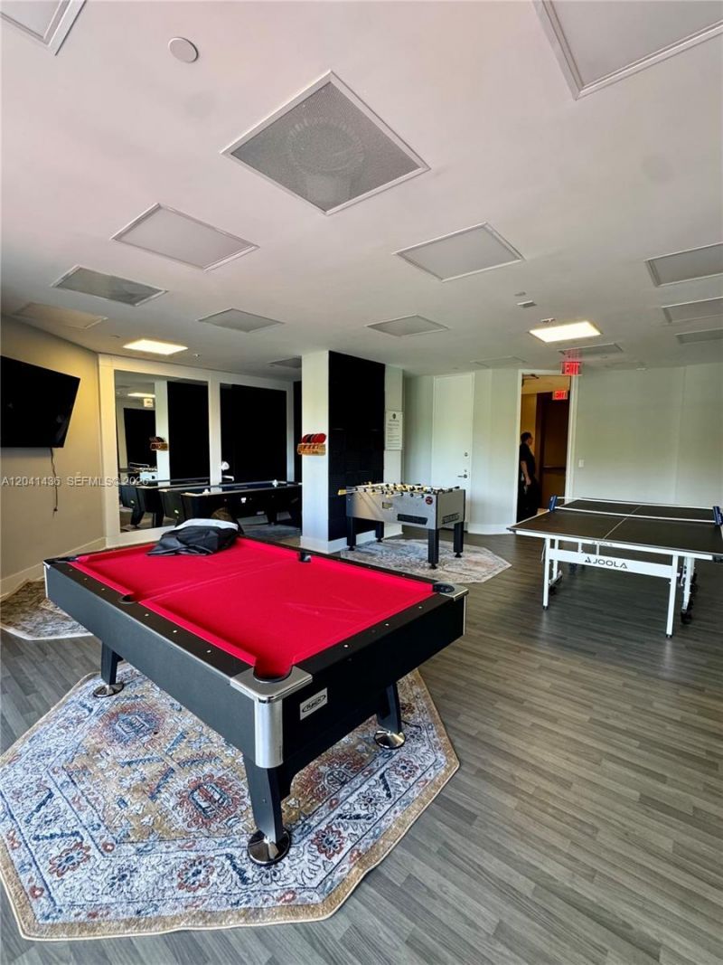 19500 Turnberry Way, Unit 15F, Aventura, FL 33180 Photo