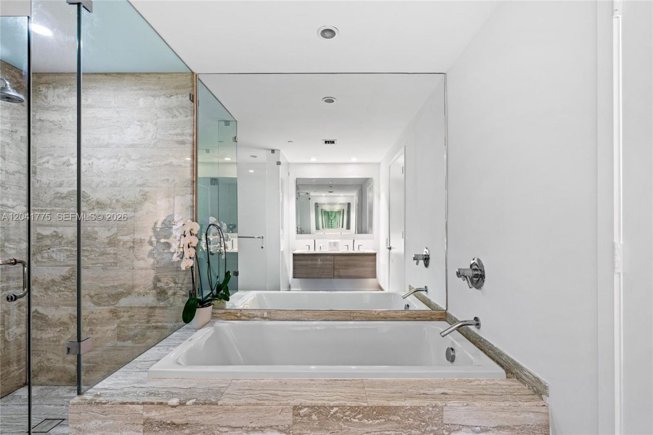 2900 NE 7th Ave , Unit 1609, Miami, FL 33137 Photo