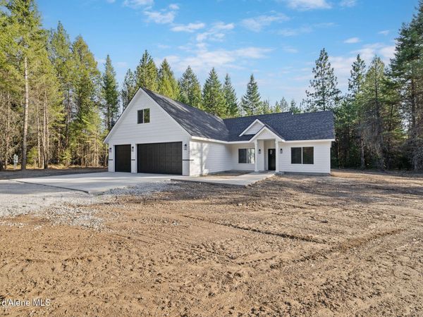 7705 E Howard Rd , Athol, ID 83801