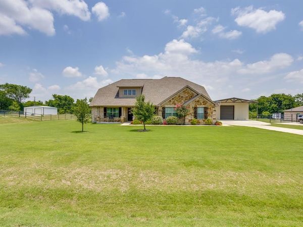 7809 Emersyn Drive, Rio Vista, TX 76093