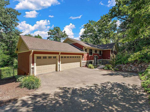 4815 120th Street W, Apple Valley, MN 55124