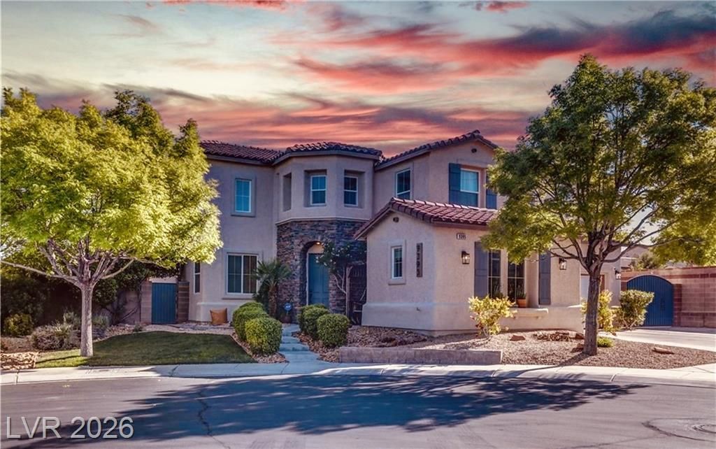 9395 Arrowhead Bluff Avenue, Las Vegas, NV 89149