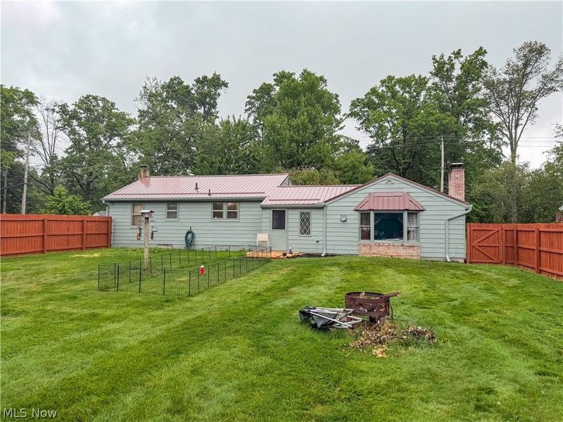 4715 New Road, Youngstown, OH 44515 Photo 2