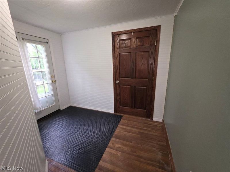 1341 Benton Street, Barberton, OH 44203 Photo 15