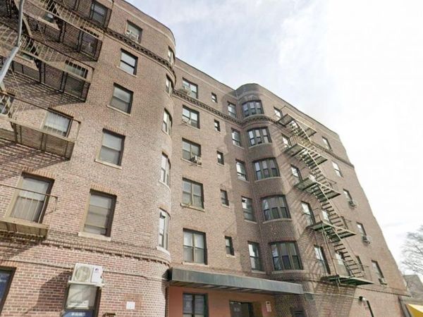 83-06 Vietor Avenue , Unit 3B, Elmhurst, NY 11373