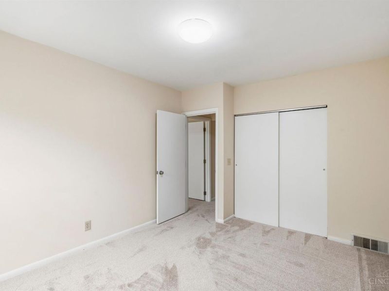 3566 Amberacres Drive, Unit 10, Cincinnati, OH 45237 Photo 23