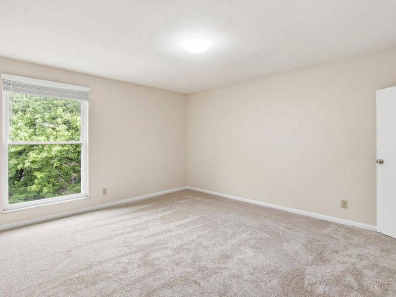 3566 Amberacres Drive, Unit 10, Cincinnati, OH 45237 Photo 24