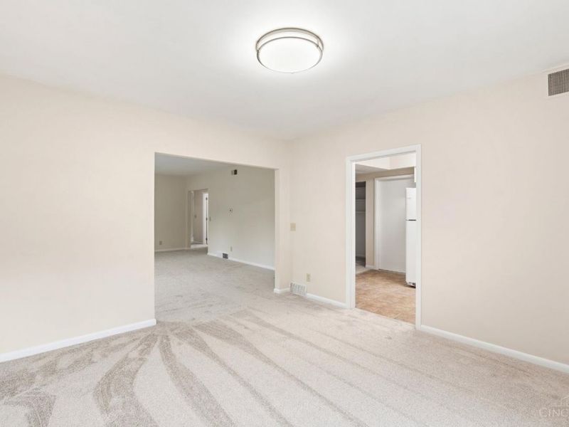 3566 Amberacres Drive, Unit 10, Cincinnati, OH 45237 Photo 38