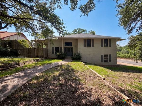3504 Victorian Drive , Temple, TX 76502