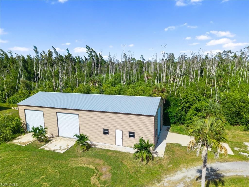 18161 Pioneer Rd , Fort Myers, FL 33908 Photo