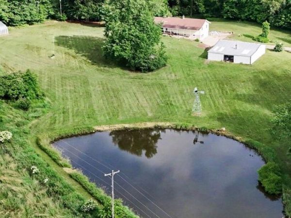 30825 Longnecker Road, Leonidas, MI 49066