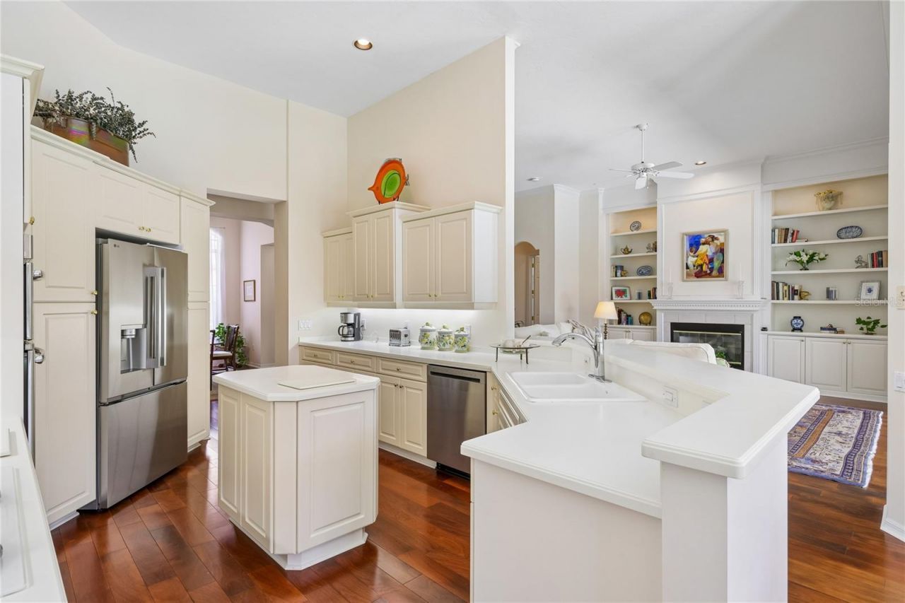 7058 Twin Hills Terrace, Lakewood Ranch, FL 34202 Photo