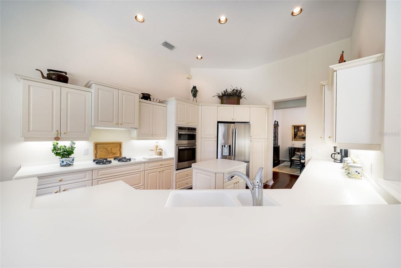 7058 Twin Hills Terrace, Lakewood Ranch, FL 34202 Photo