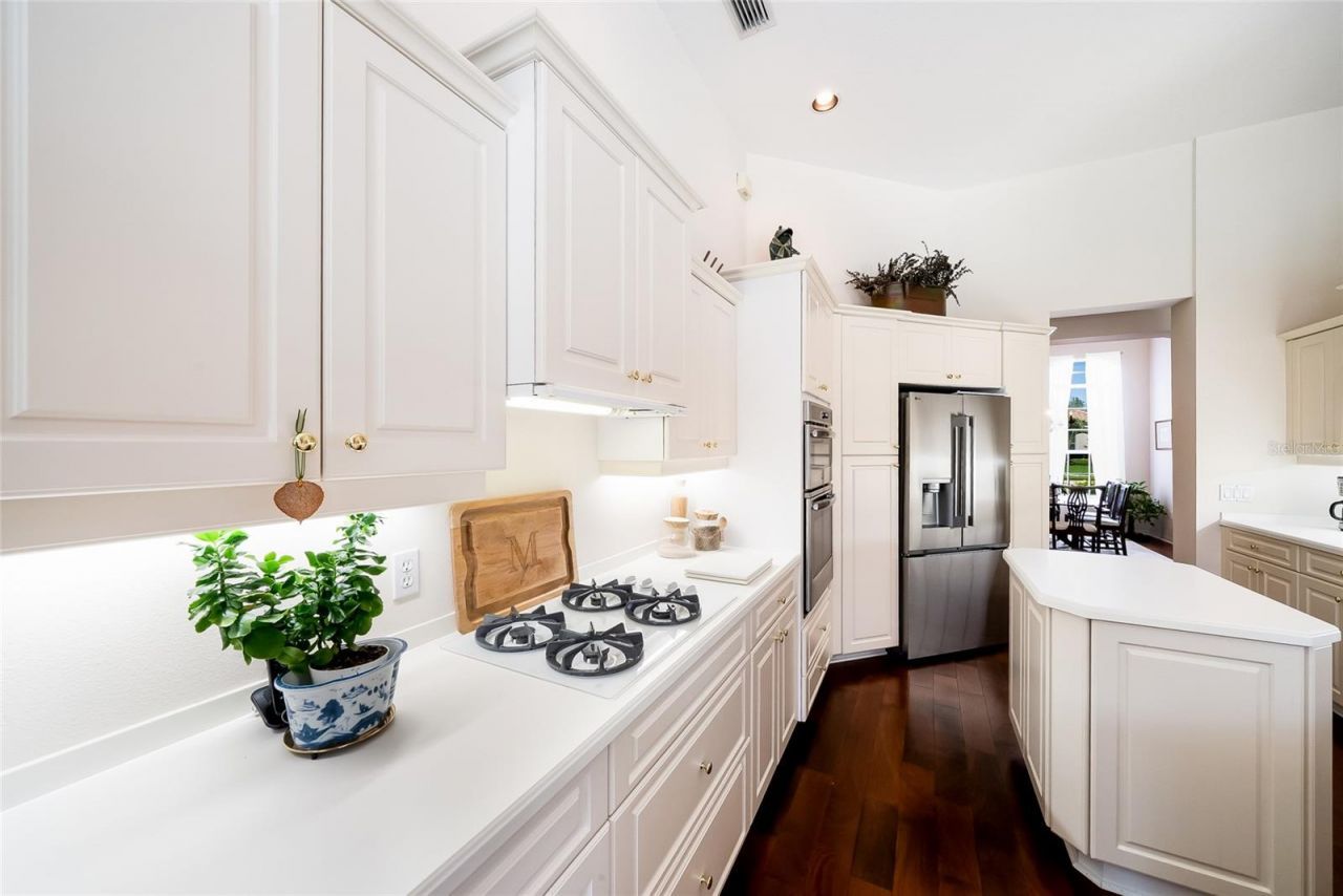 7058 Twin Hills Terrace, Lakewood Ranch, FL 34202 Photo