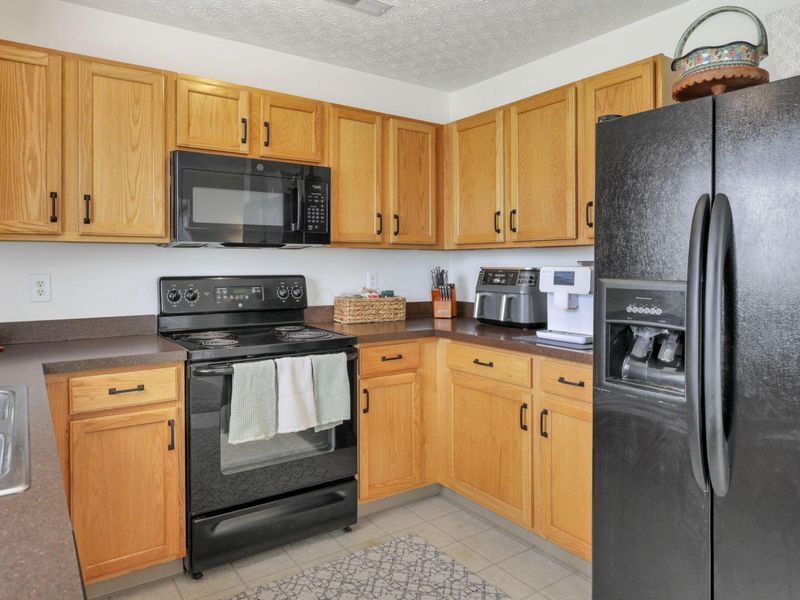 5514 Oakhurst Drive, Hebron, OH 43025 Photo 10