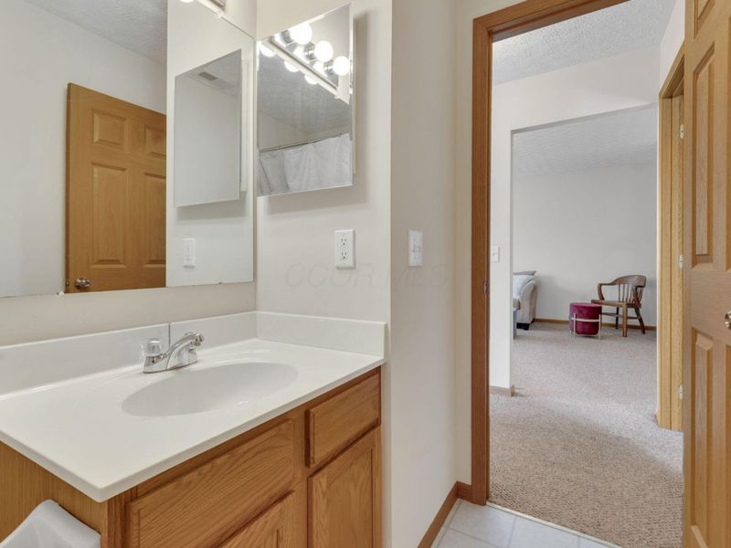 5514 Oakhurst Drive, Hebron, OH 43025 Photo 23