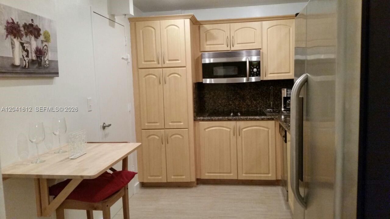 3901 S Ocean Dr , Unit 8T, Hollywood, FL 33019 Photo