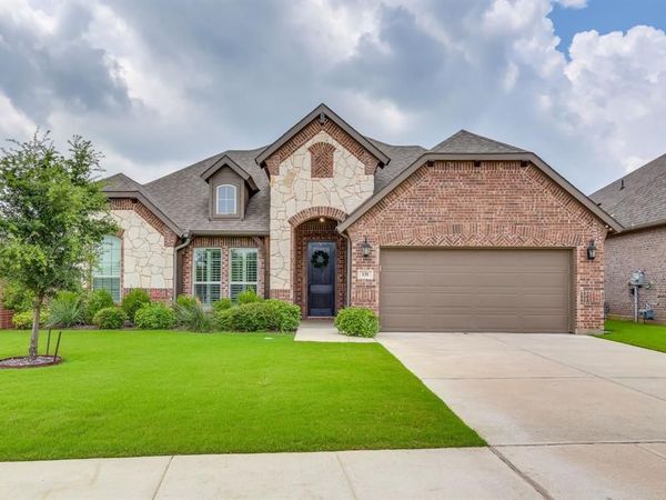 131 Hawks Ridge Trail, Burleson, TX 76028
