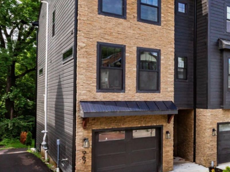 967 Windsor Street, Cincinnati, OH 45206 Photo 2
