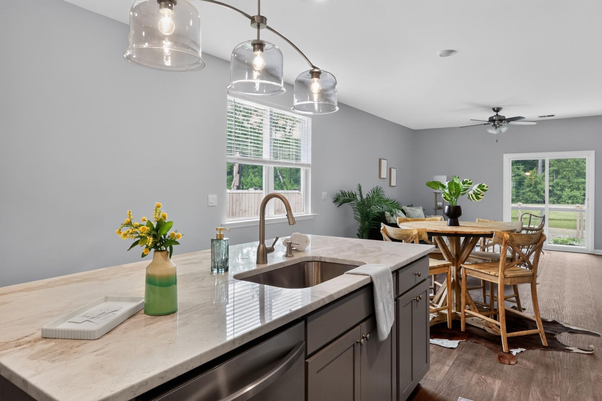 227 N Light Way Photo 6