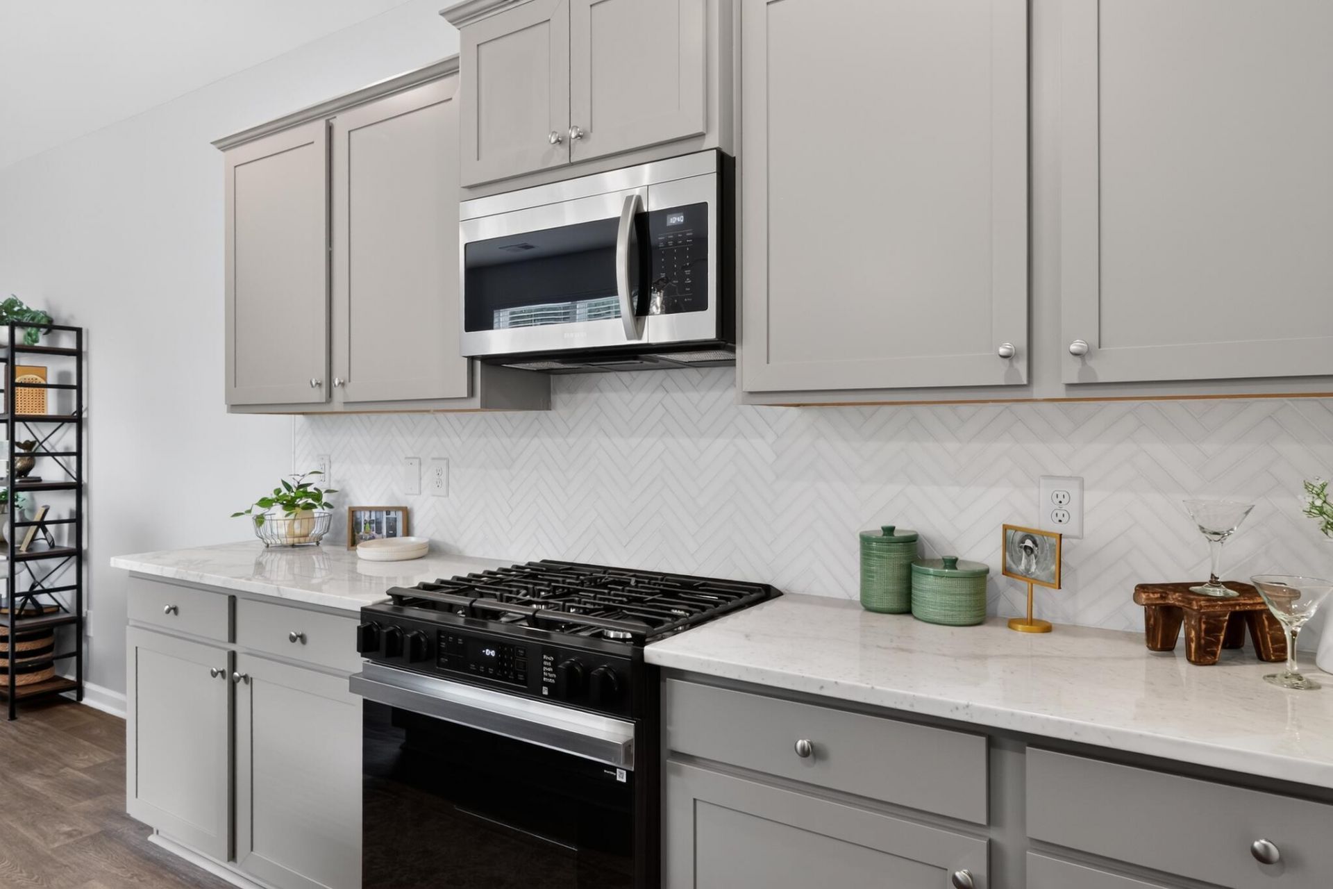 227 N Light Way Photo 7