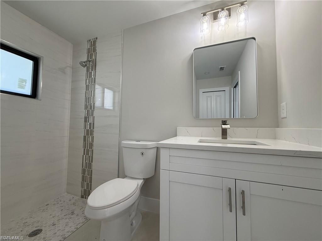 405-407 Chalet Ave S, Lehigh Acres, FL 33974 Photo
