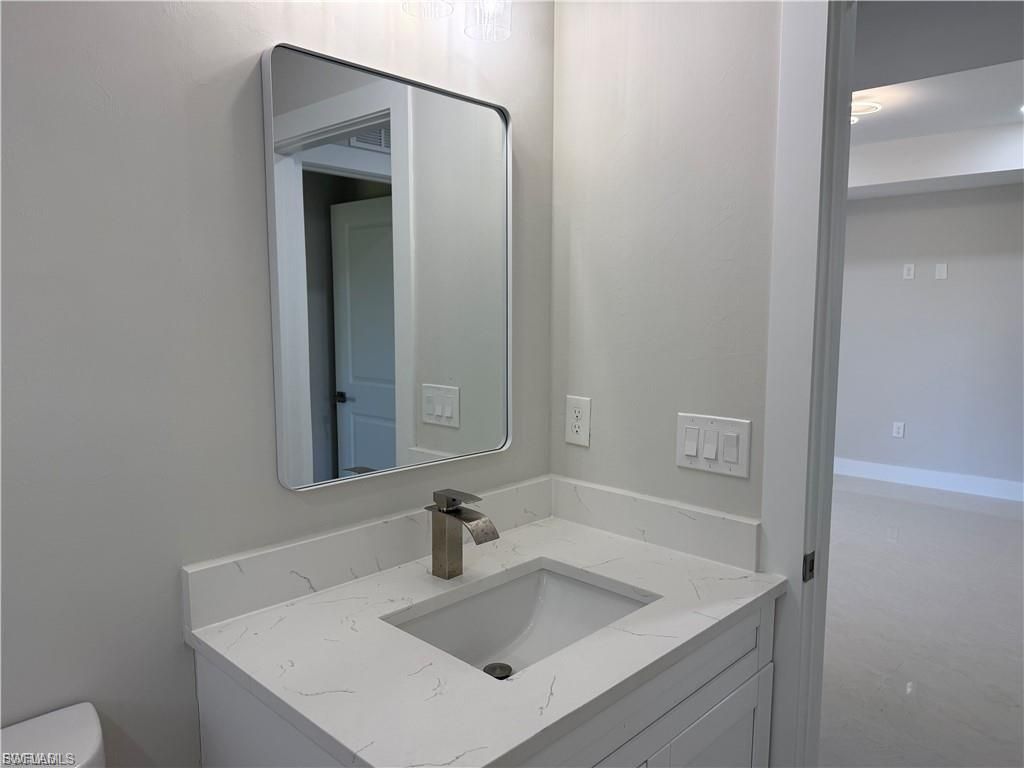 405-407 Chalet Ave S, Lehigh Acres, FL 33974 Photo