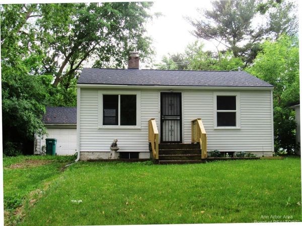 276 Devonshire Street, Ypsilanti, MI 48198