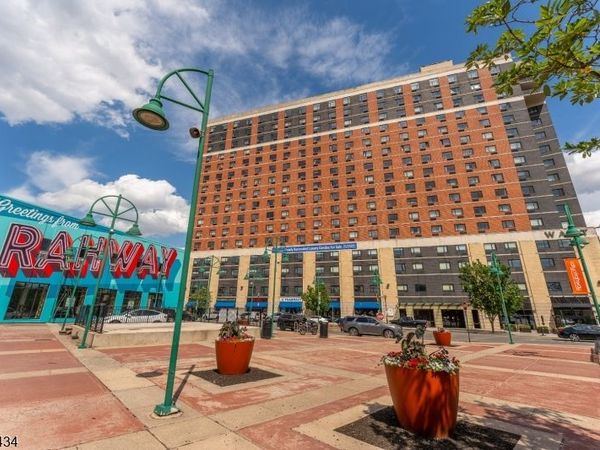 1 Carriage City Plz, Unit 807, Rahway, NJ 07065