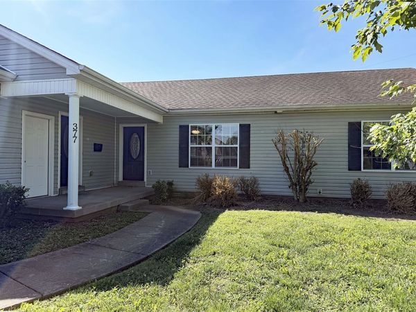 377 Kenlee Circle Unit 1, Bowling Green, KY 42101