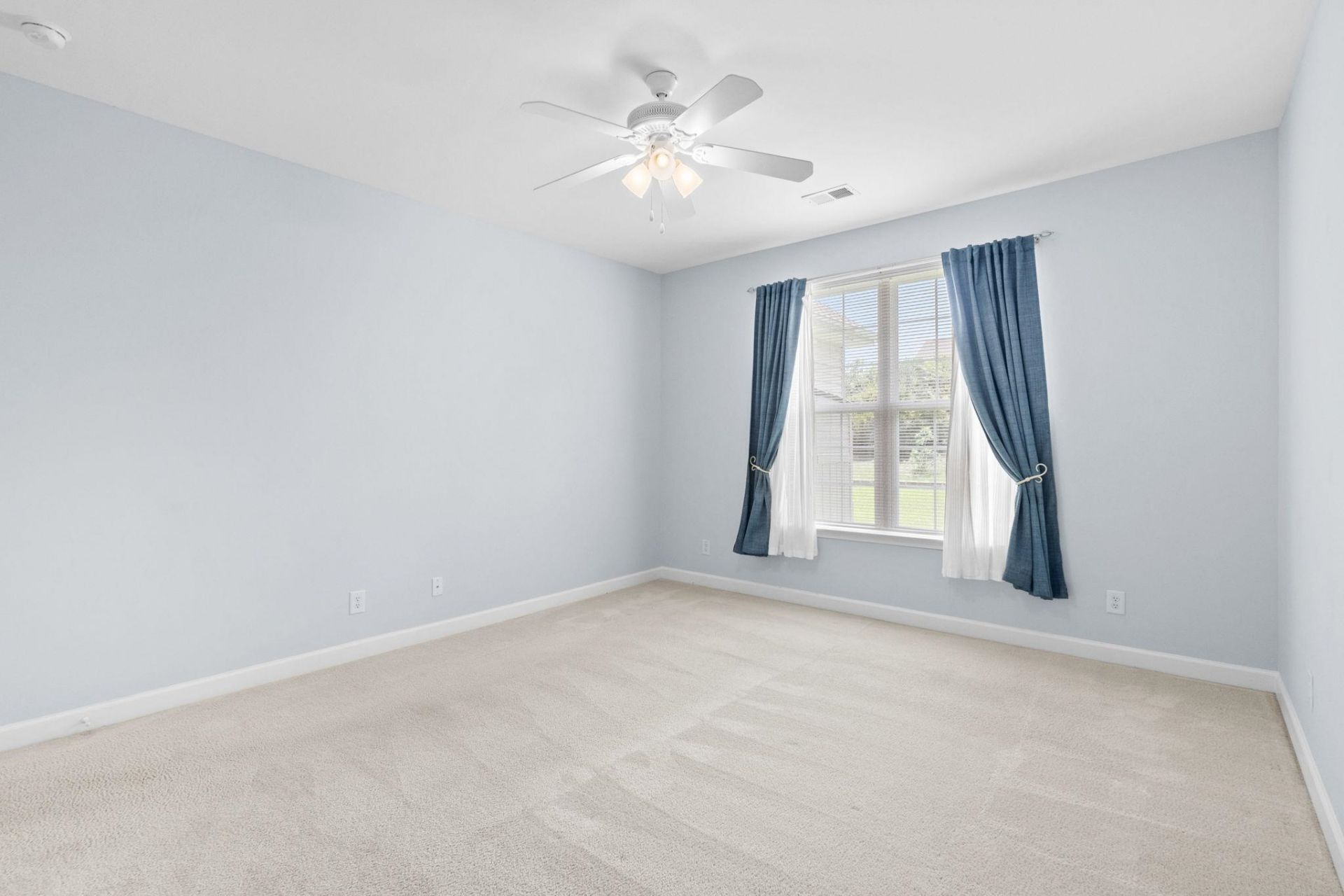 732 Gazania Ln.  Photo 34
