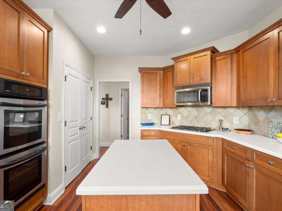 Property Image 24